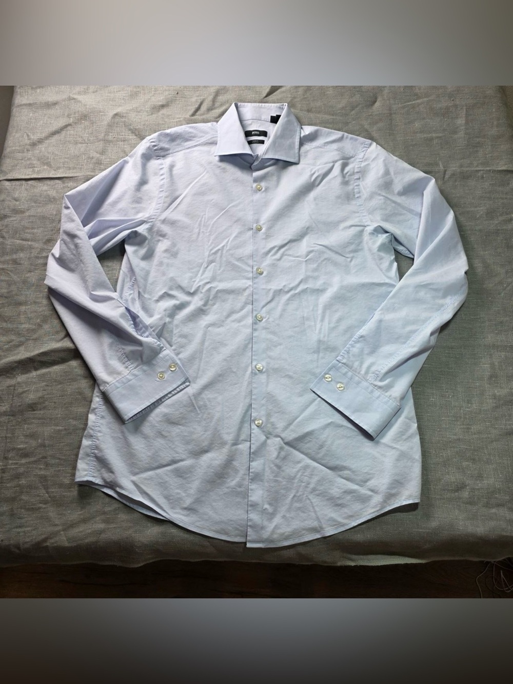 BOSS Hugo Boss Men Light Blue Stretch Dress Shirt Slim Fit Size 44 17.5 Long Sle